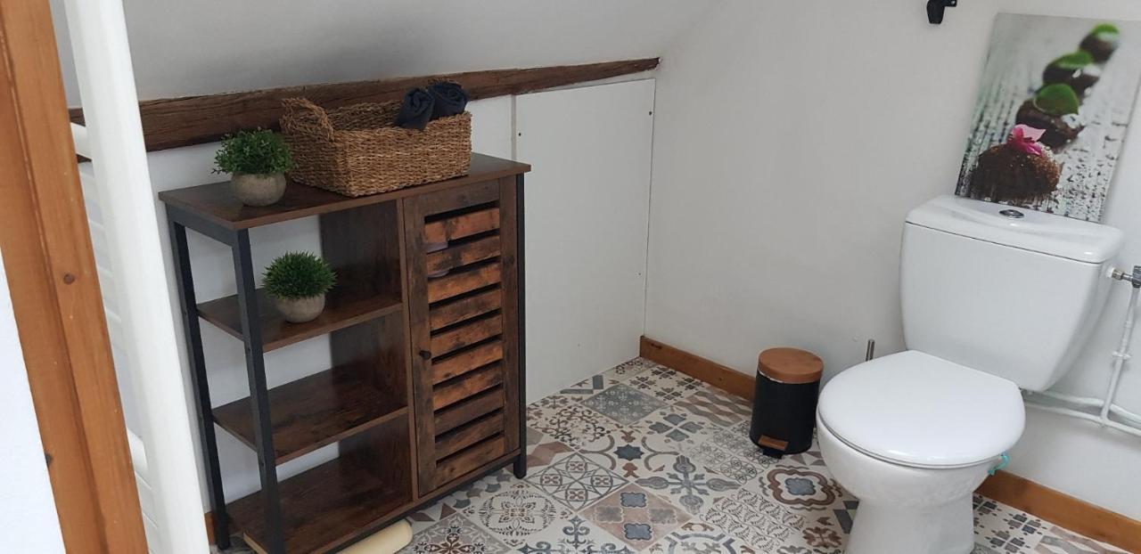 Gite 3 Du Chateau De Feschaux Villeneuve-sous-Pymont Екстериор снимка